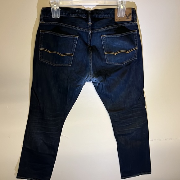 American Eagle Outfitters men’s slim jeans - Picture 2 of 3